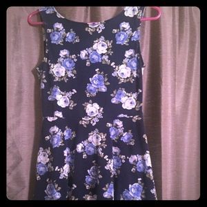 Floral print dress